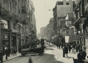 pera beyoglu 1925